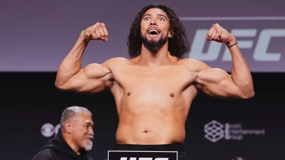 Уокер заменит Брэди: бой с Кортес-Акостой возглавит UFC Vegas 124