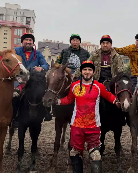 Ислам Махачев, фото из соцсетей